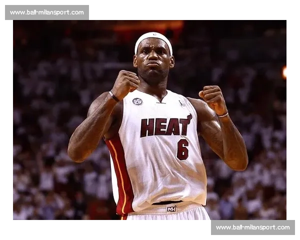 新秀詹姆斯 25 分羞辱 DPOY！阿泰回忆经典对抗：他天生就是国王