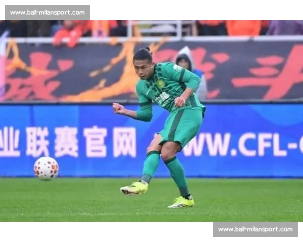 张玉宁回归国安！停赛两战终解禁，全队列队拍头迎核心