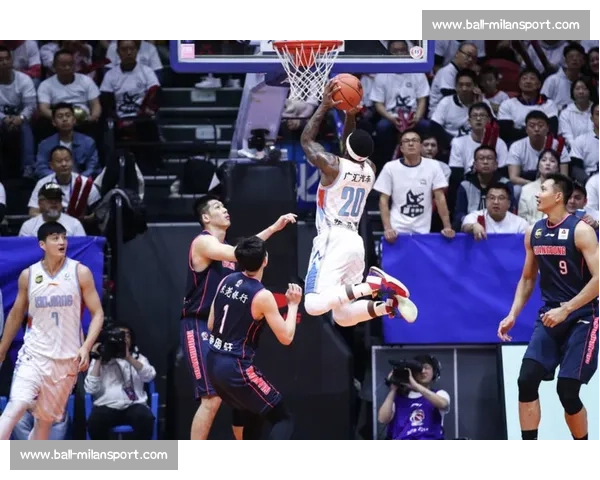 南通 4-0 横扫宿迁豪取四连胜，创纪录剑指榜首